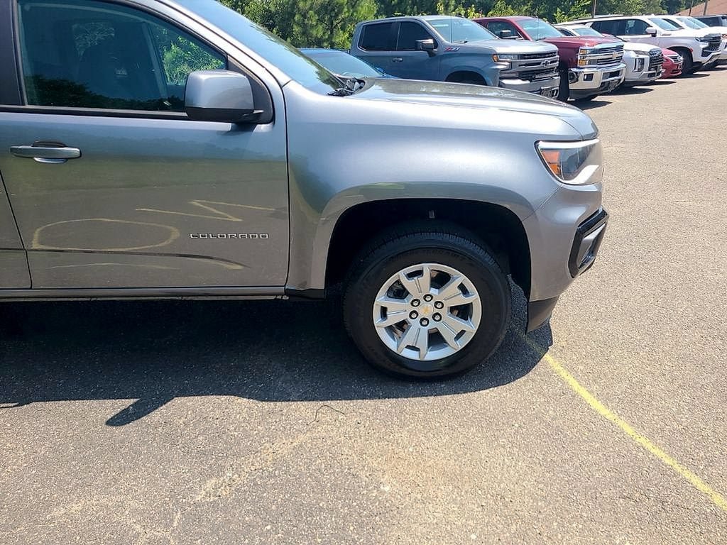 Certified 2022 Chevrolet Colorado LT w/ Fleet Safety Package RWD image 9