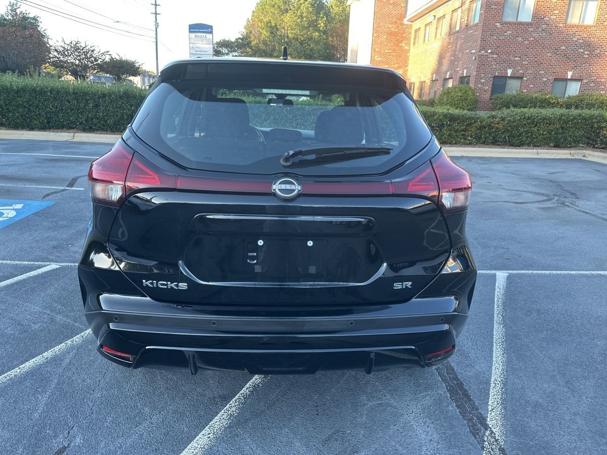 Used 2024 Nissan Kicks SR image 6
