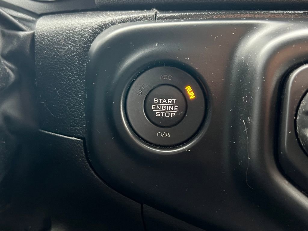 Used 2023 Jeep Wrangler Unlimited Sahara w/ Cold Weather Group image 36