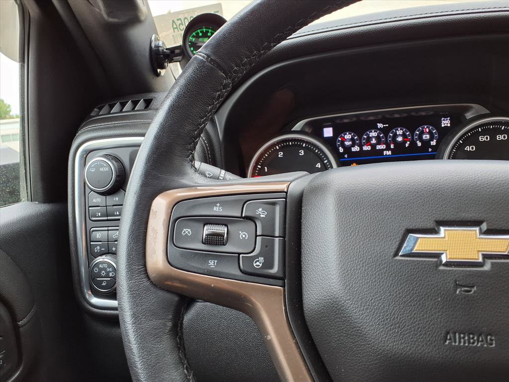 Used 2020 Chevrolet Silverado 2500 High Country w/ Z71 Off-Road Package image 29