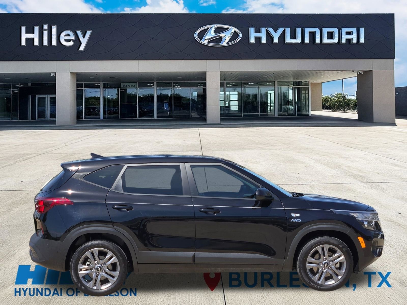 Used 2021 Kia Seltos LX video 3