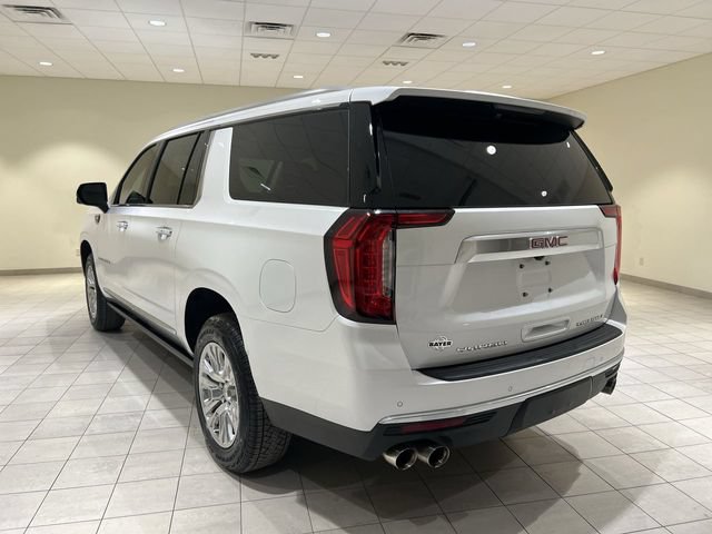 Used 2024 GMC Yukon XL Denali AWD/4WD image 3