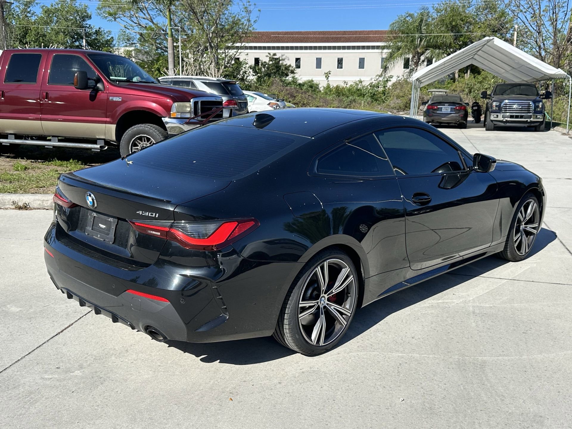 Certified 2023 BMW 430i 430i w/ M Sport Package image 4