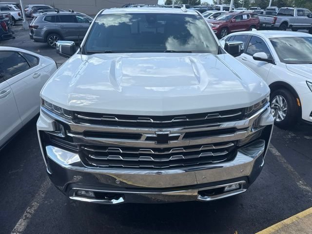 Certified 2021 Chevrolet Silverado 1500 LTZ w/ LTZ Premium Package AWD/4WD image 4