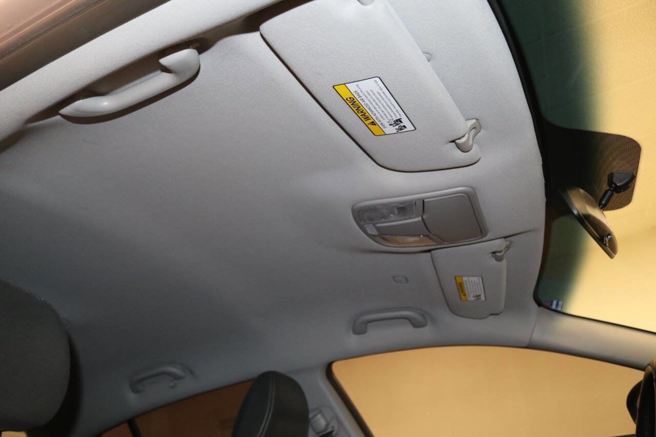 Used 2012 Kia Optima Hybrid FWD image 80