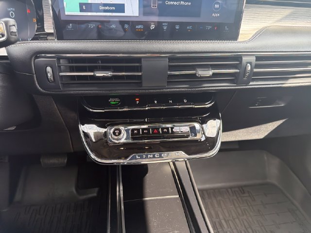 Certified 2025 Lincoln Corsair FWD image 20