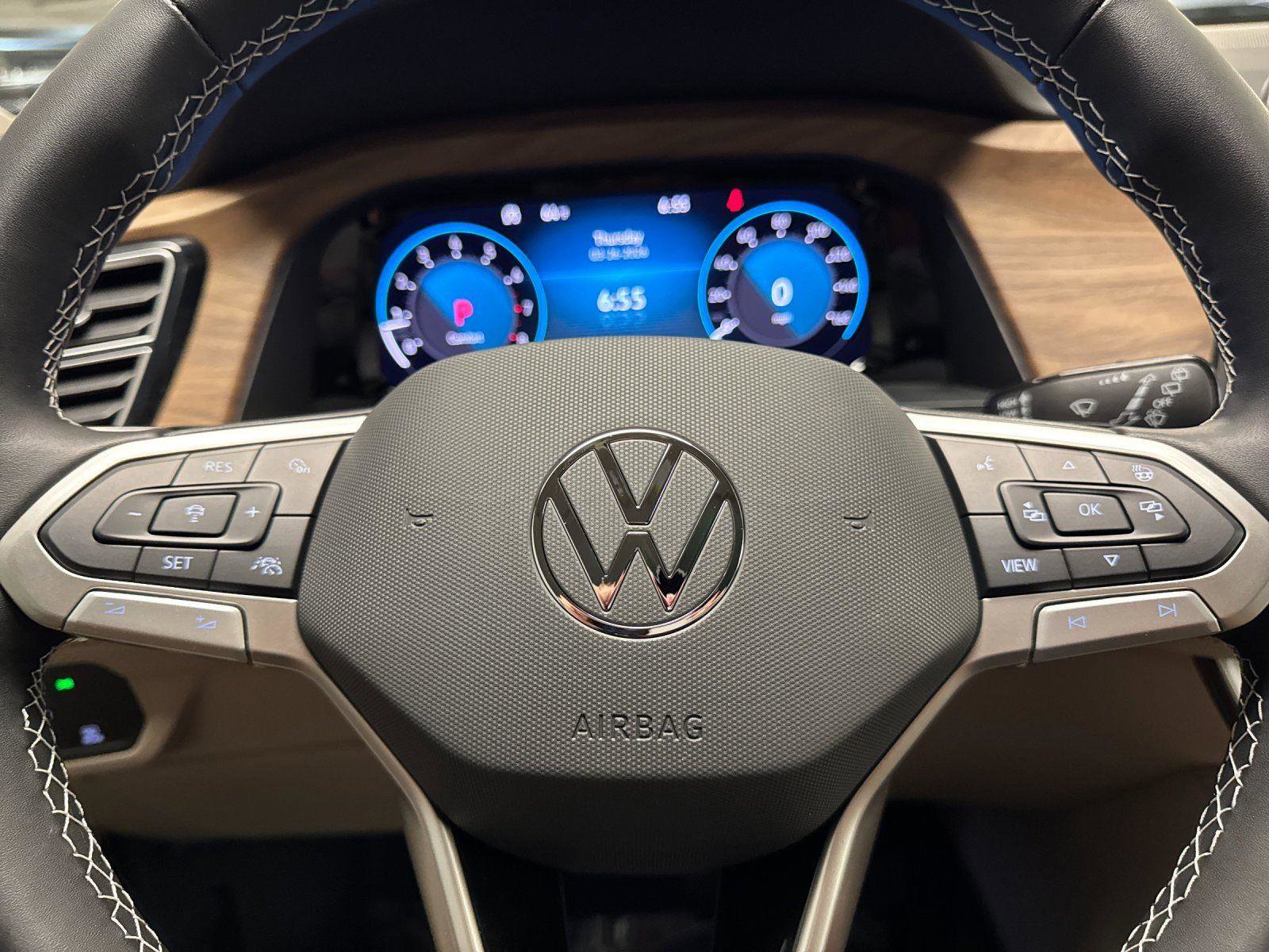 New 2026 Volkswagen Atlas SE image 22