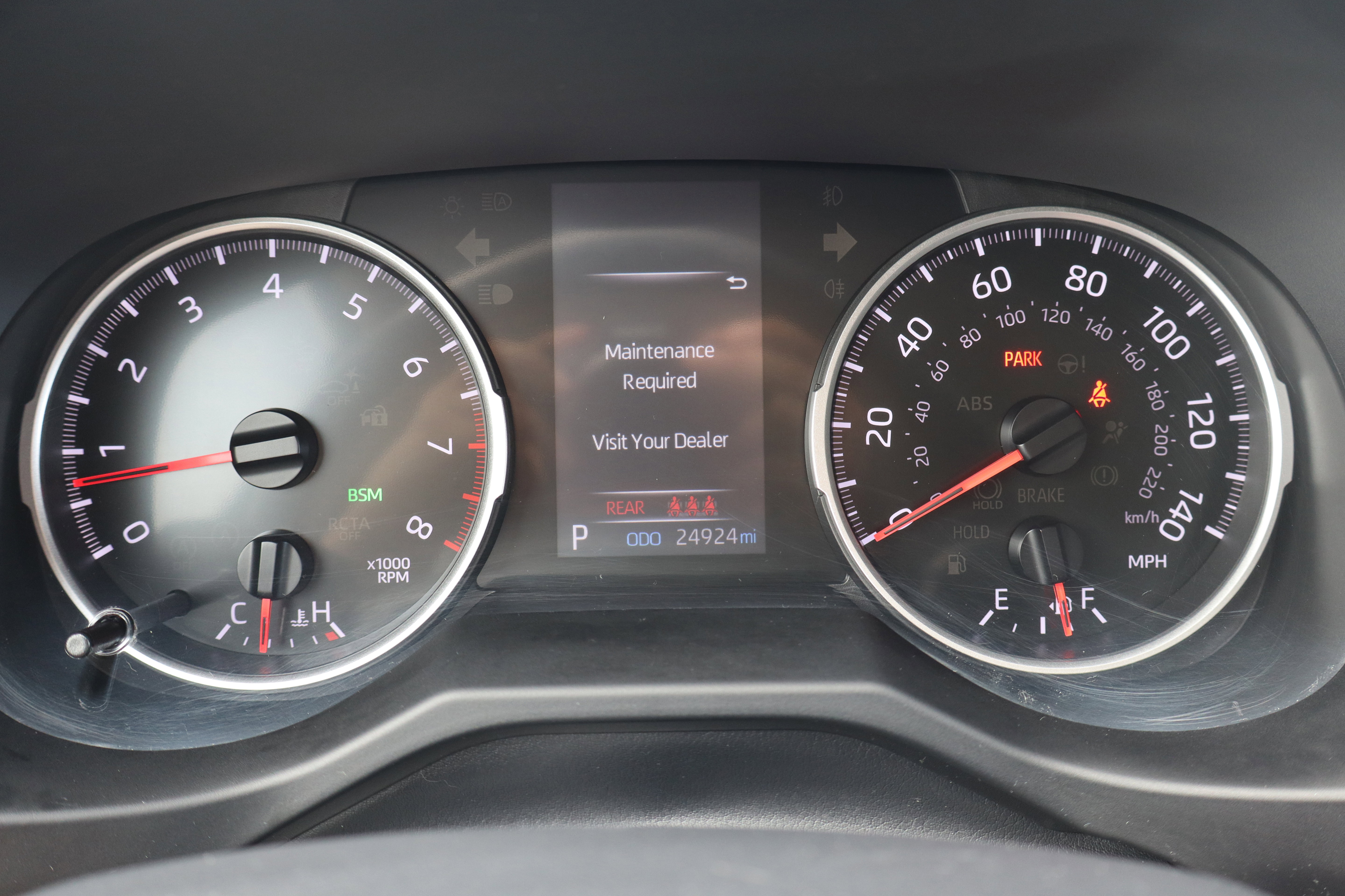Used 2022 Toyota RAV4 XLE AWD/4WD image 25