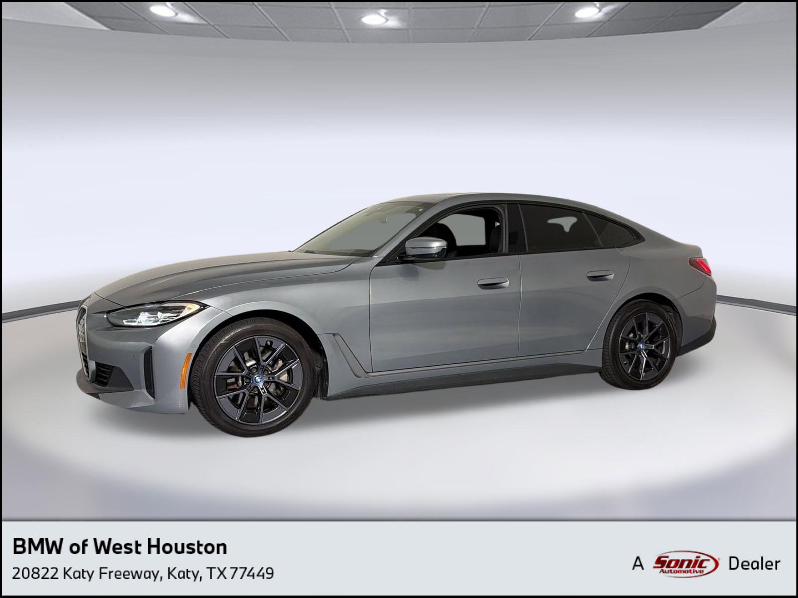 Used 2023 BMW i4 eDrive35 w/ Premium Package RWD image 1