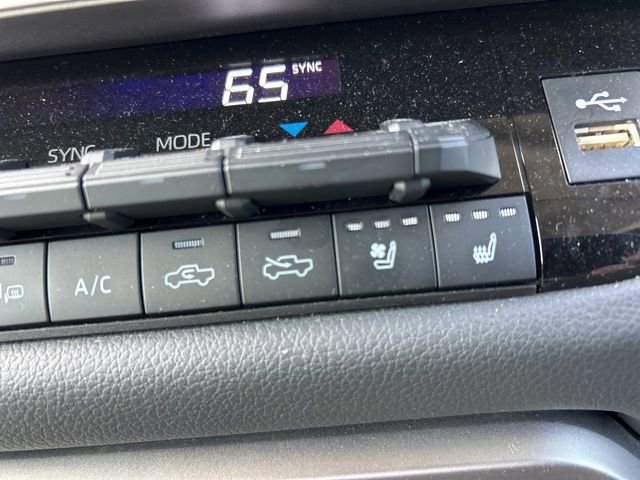 Used 2023 Toyota Tundra Limited w/ Power Package image 20