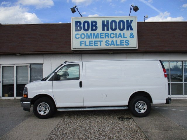 Used 2024 Chevrolet Express 2500 w/ Driver Convenience Package image 30