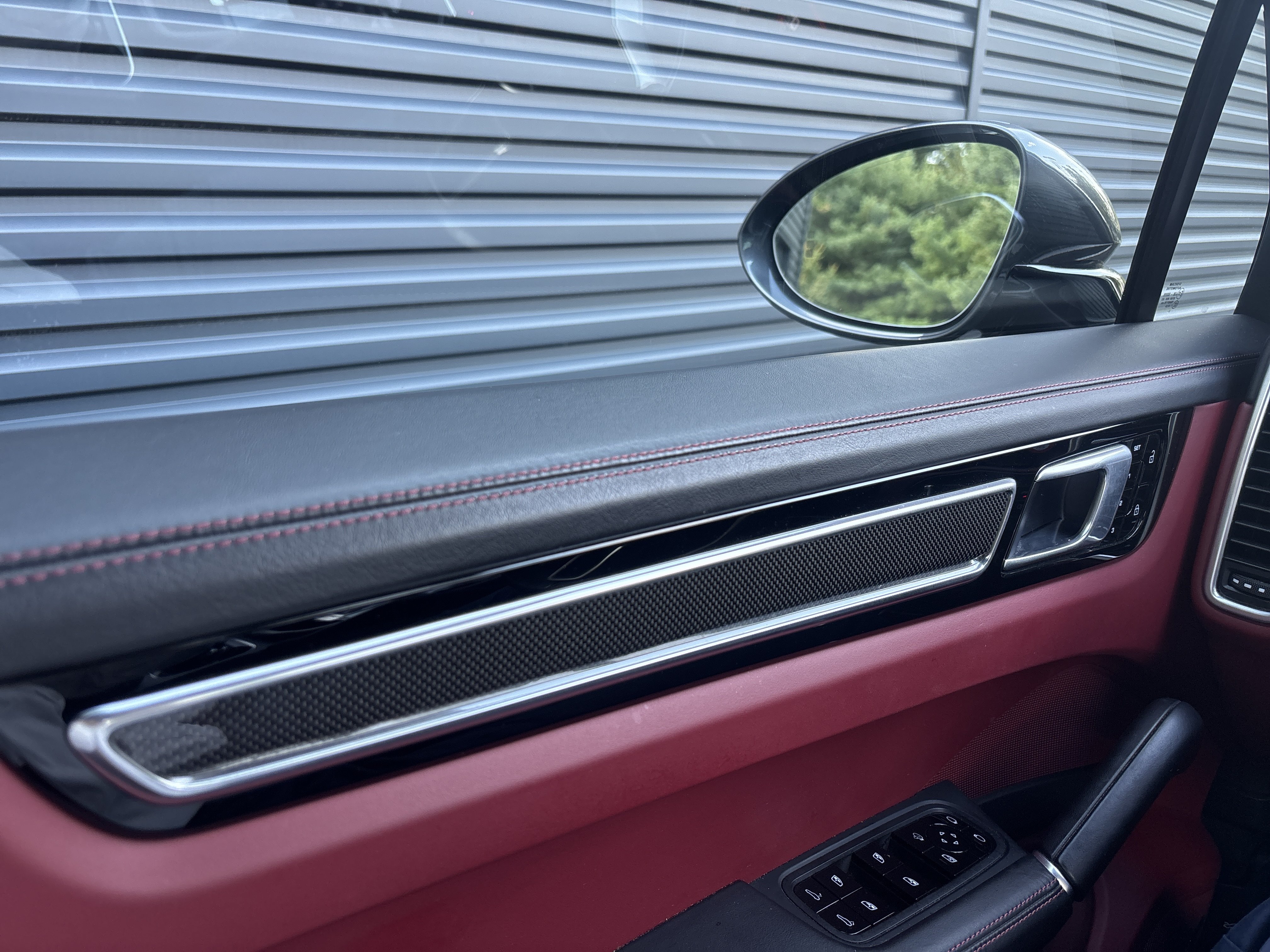 Certified 2021 Porsche Cayenne GTS AWD/4WD image 22