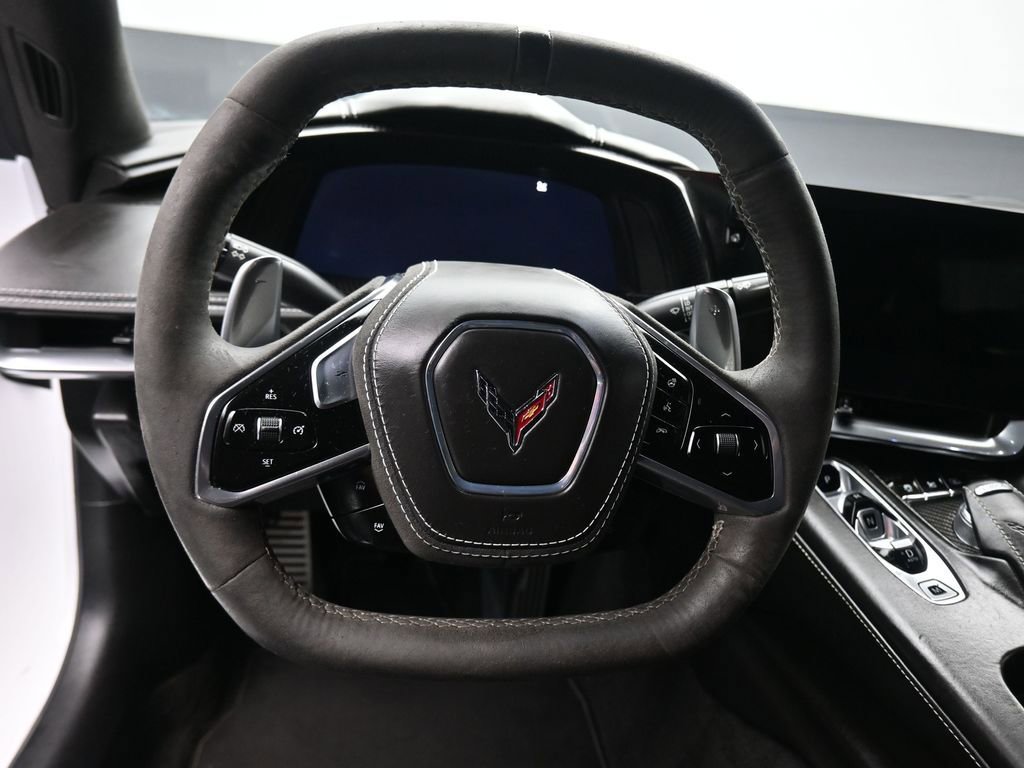 Used 2020 Chevrolet Corvette Stingray Premium Cpe w/ 3LT Preferred Equipment Group image 17