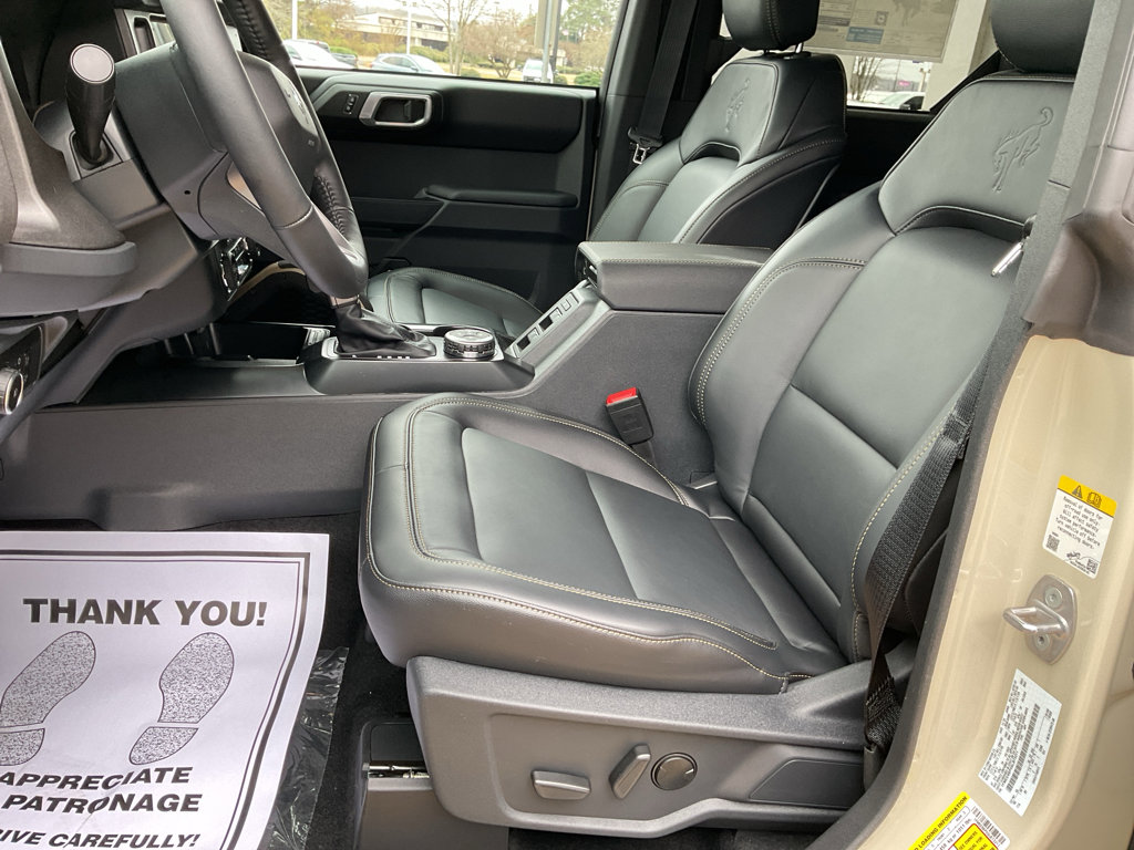 New 2025 Ford Bronco Badlands w/ Sasquatch Package image 14