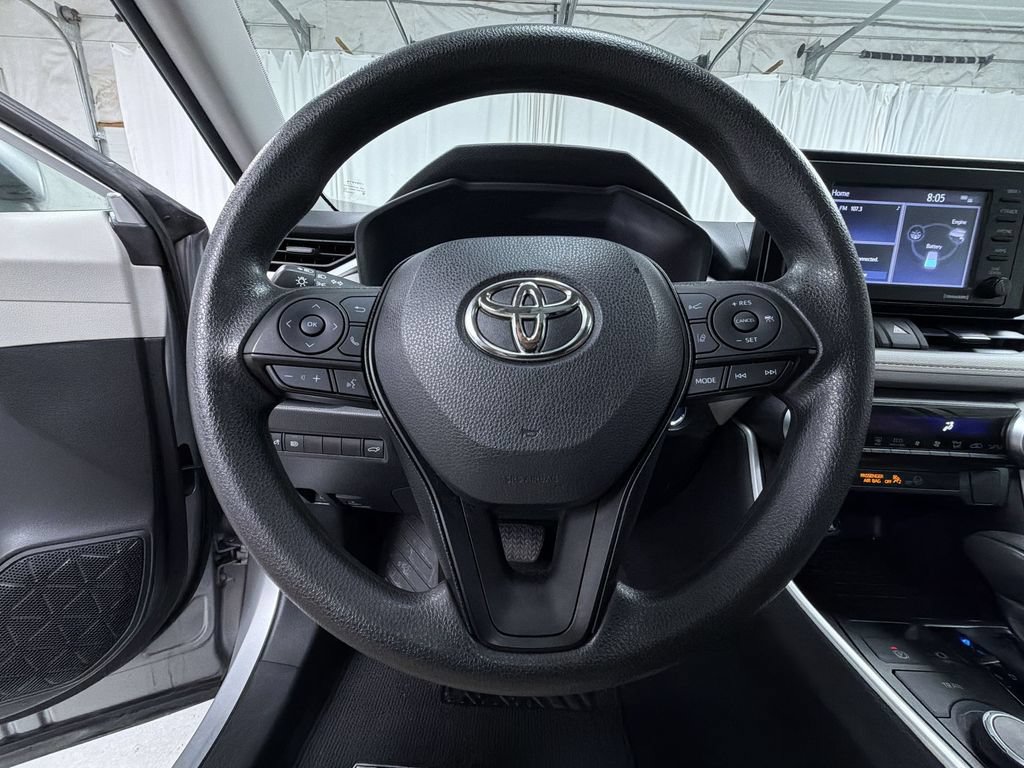 Certified 2022 Toyota RAV4 XLE AWD/4WD image 17