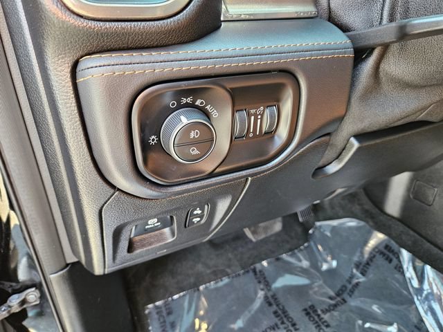 Used 2021 RAM 1500 Limited AWD/4WD image 30