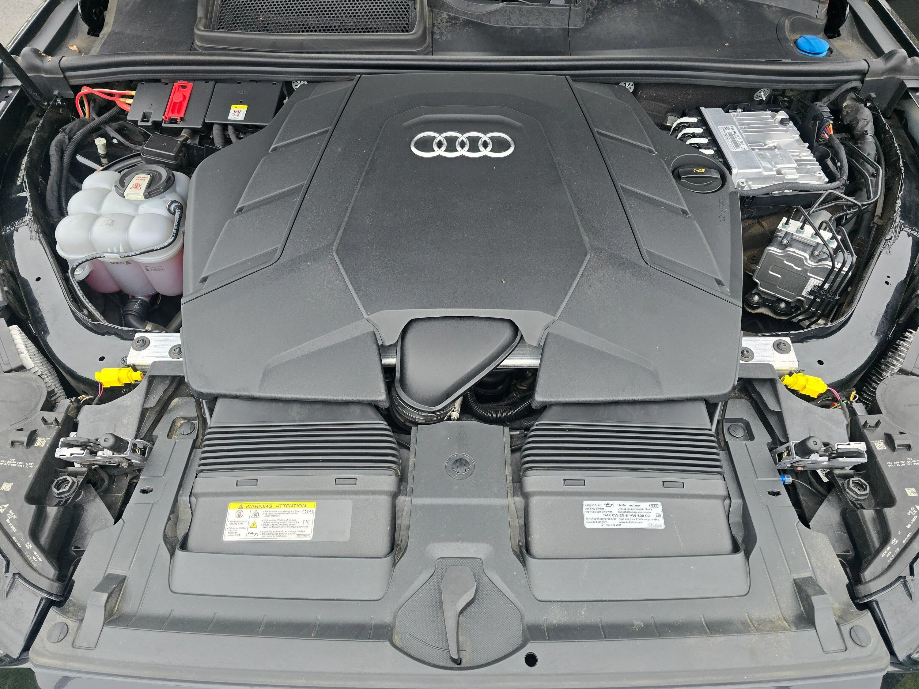 Used 2023 Audi Q7 3.0T Premium Plus w/ Premium Plus Package AWD/4WD image 9