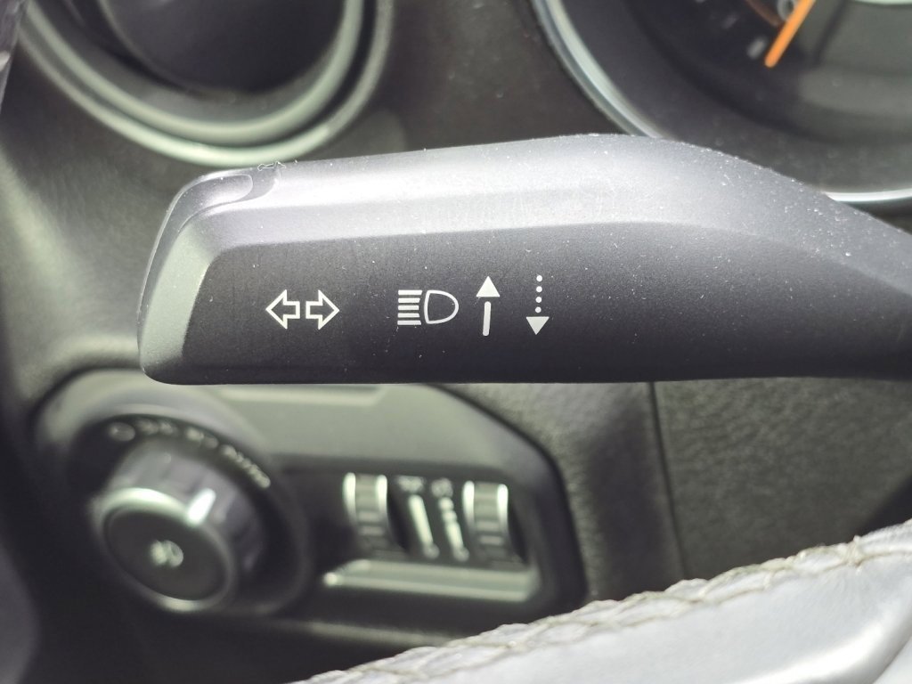 Used 2019 Jeep Wrangler Unlimited Sport image 29