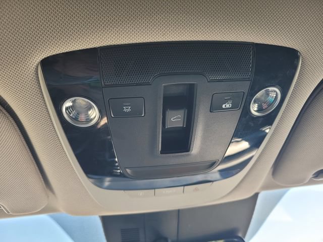 Used 2021 Kia Sorento S w/ Panoramic Sunroof Package AWD/4WD image 22