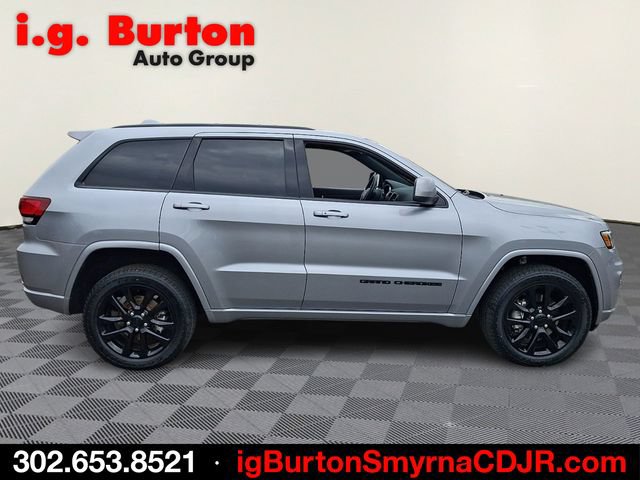 Certified 2021 Jeep Grand Cherokee Laredo X AWD/4WD image 7