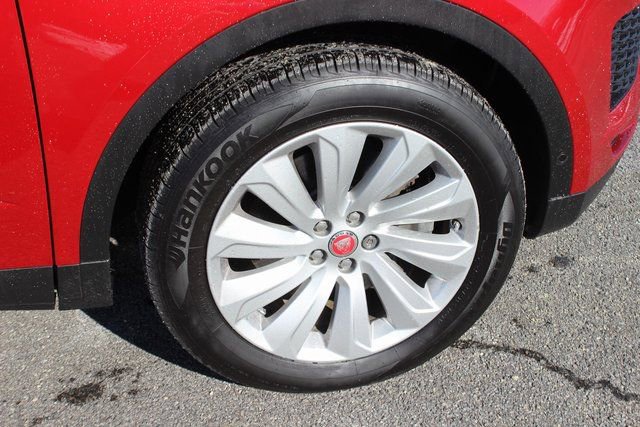 Used 2020 Jaguar E-PACE SE image 34