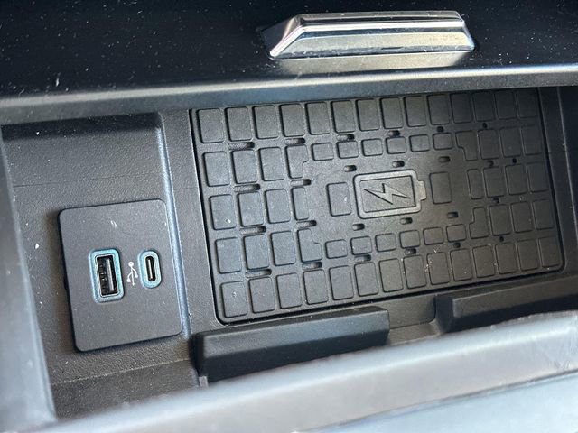 Used 2024 Ford Expedition Max XLT image 37