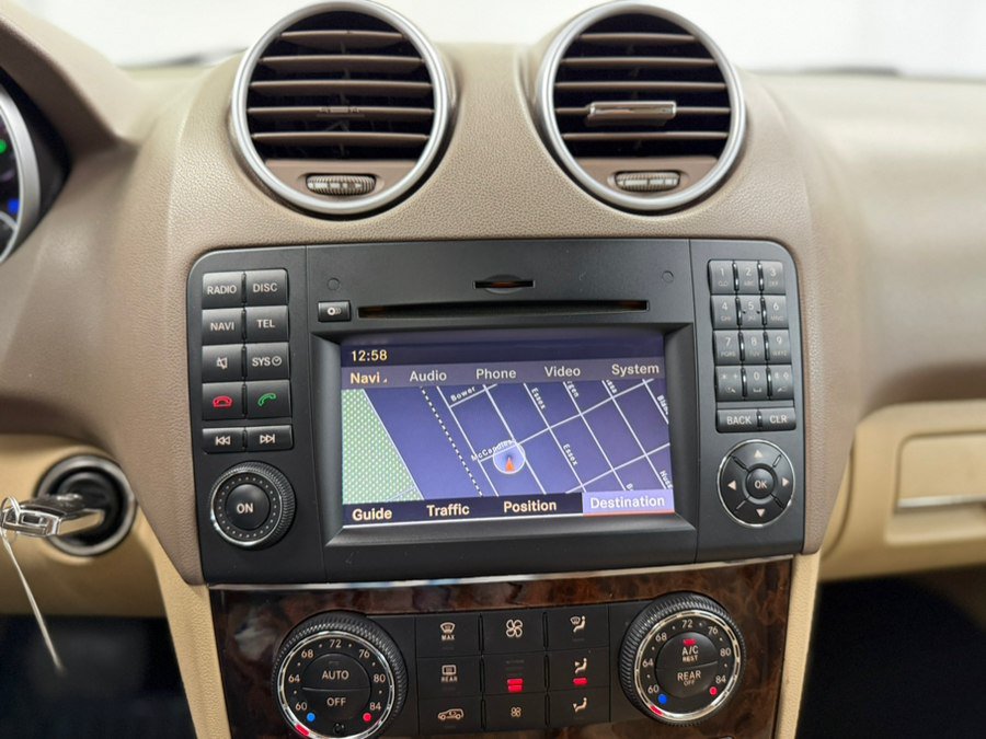 Used 2010 Mercedes-Benz ML 550 4MATIC image 61