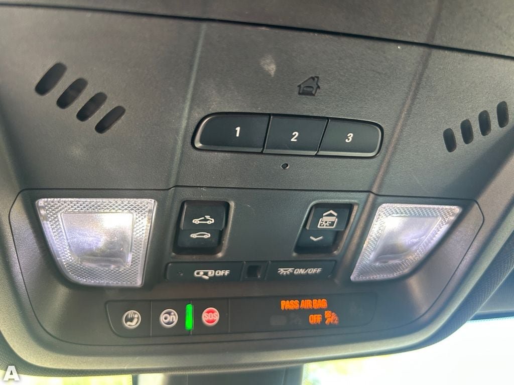 Used 2021 Chevrolet Blazer RS w/ Enhanced Convenience Package FWD image 27