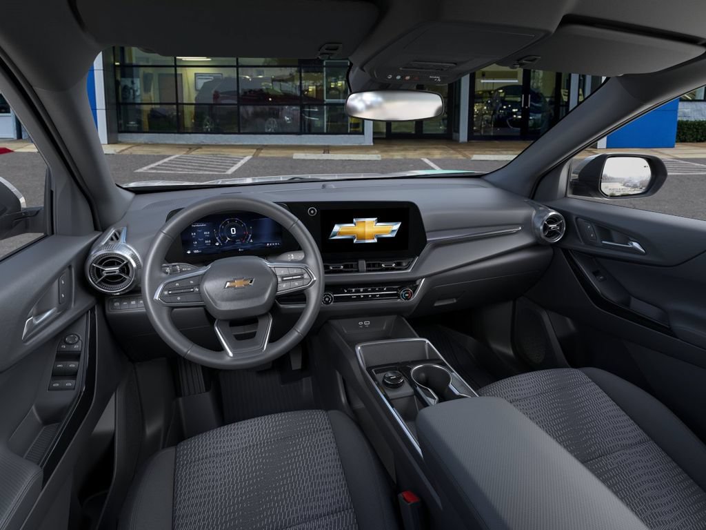 New 2027 Chevrolet Equinox LT w/ LPO, Floor Liner Package FWD image 15