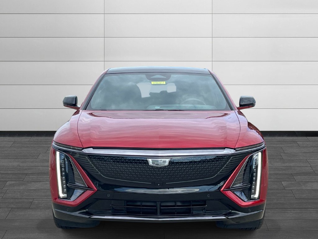Certified 2024 Cadillac Lyriq Sport AWD/4WD image 8