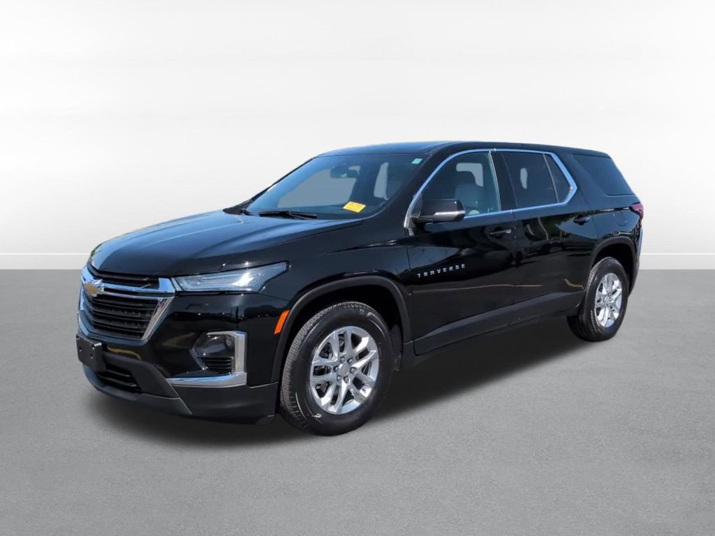 Used 2023 Chevrolet Traverse LS w/ Safety Package AWD/4WD image 11