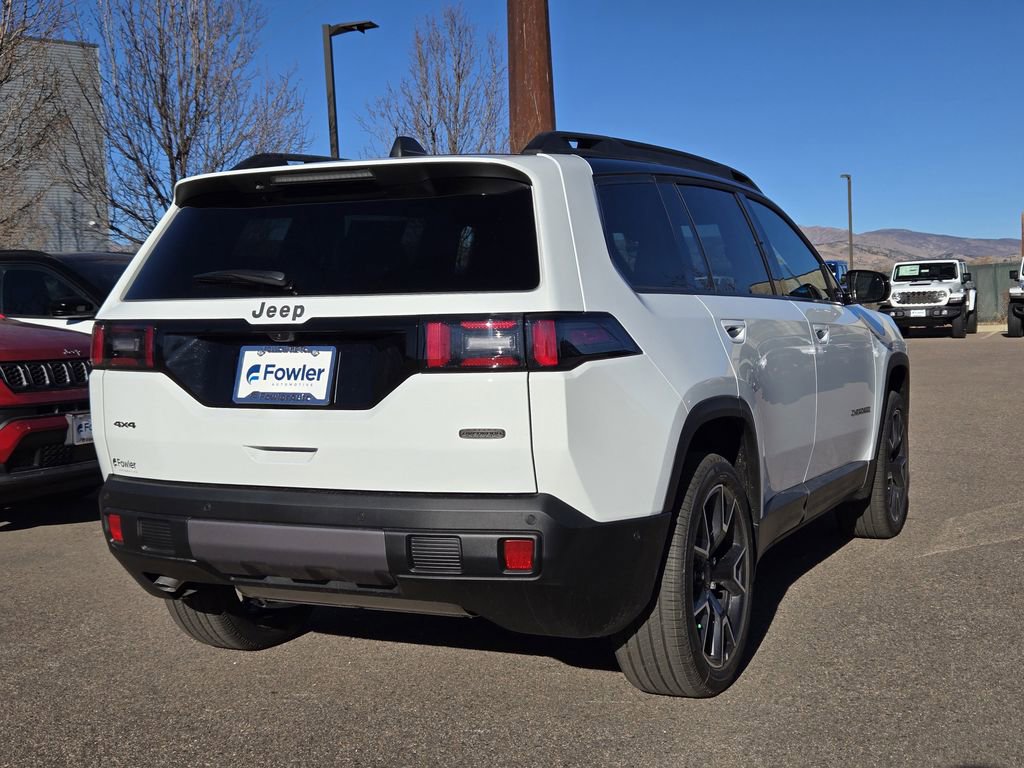 New 2026 Jeep Cherokee Overland image 3