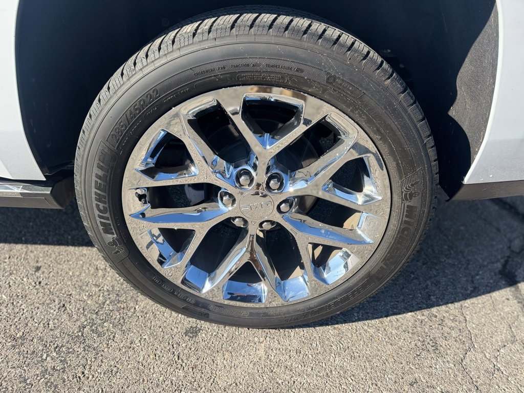 Used 2019 GMC Yukon Denali w/ Denali Ultimate Package image 18