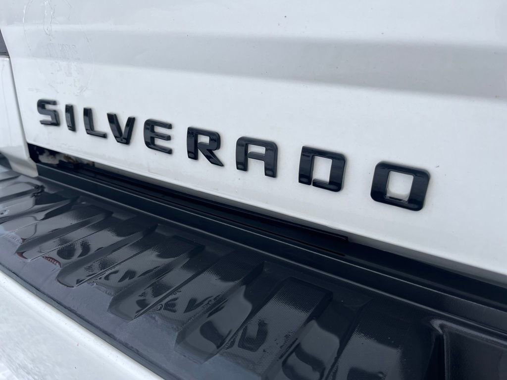 Used 2017 Chevrolet Silverado 1500 LT w/ All Star Edition image 8