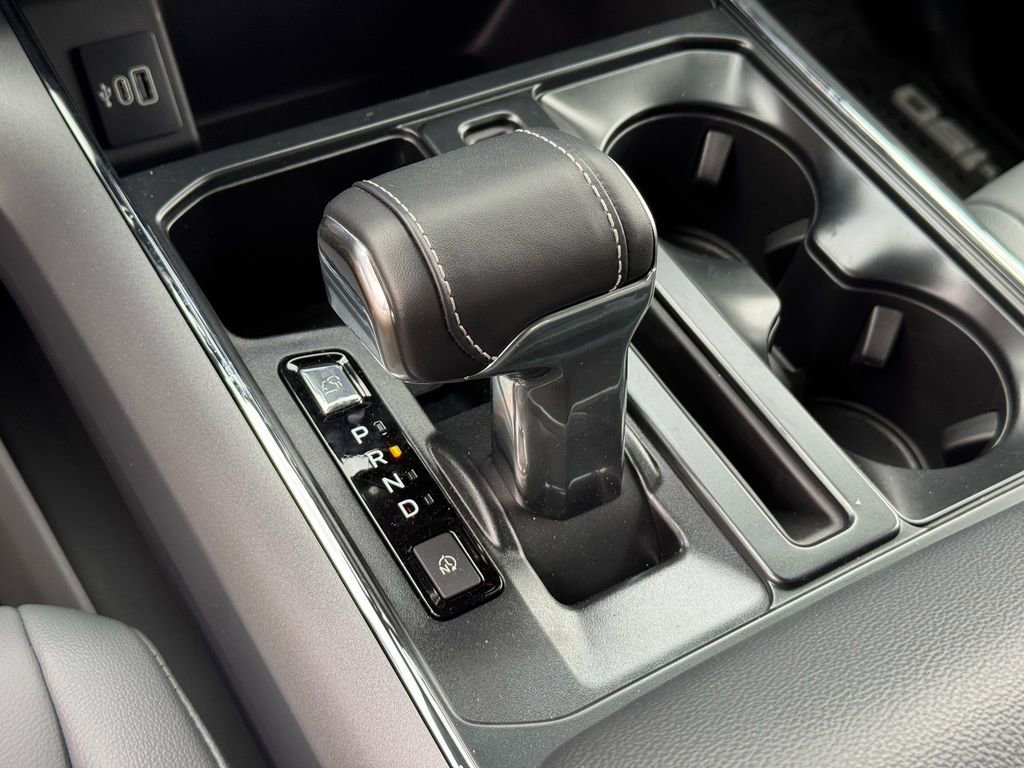 New 2025 Ford F150 Lightning Flash AWD/4WD image 14