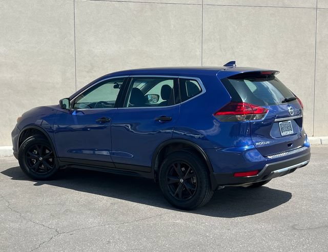 Used 2018 Nissan Rogue S AWD/4WD image 6