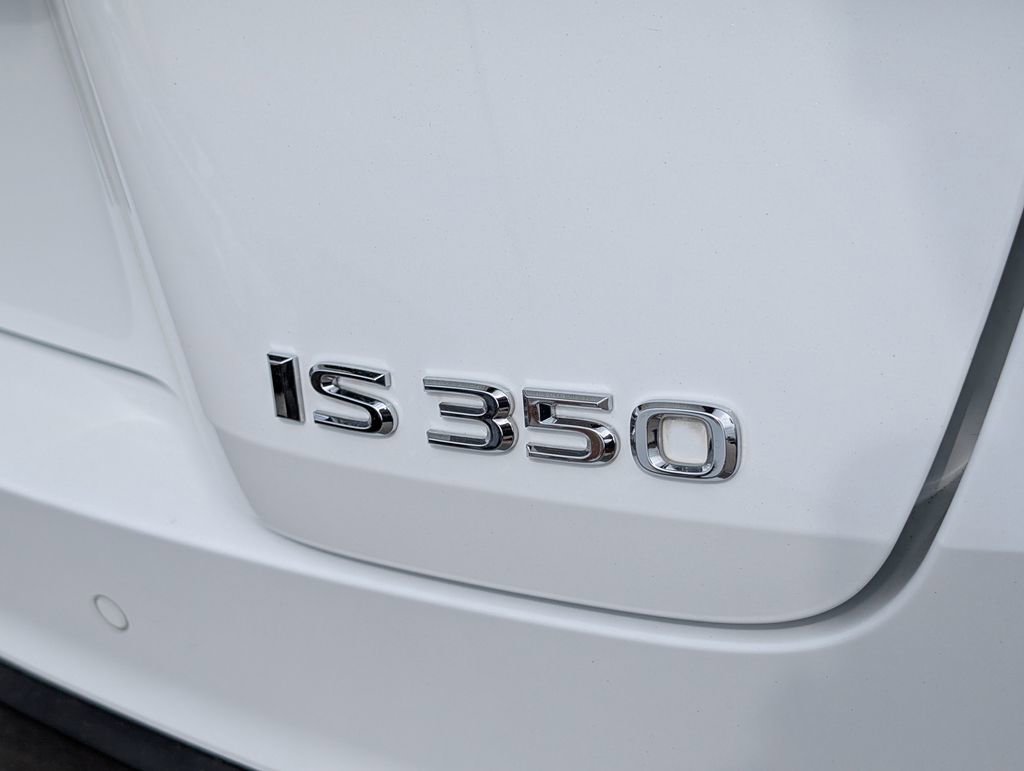 Used 2022 Lexus IS 350 F Sport RWD image 29