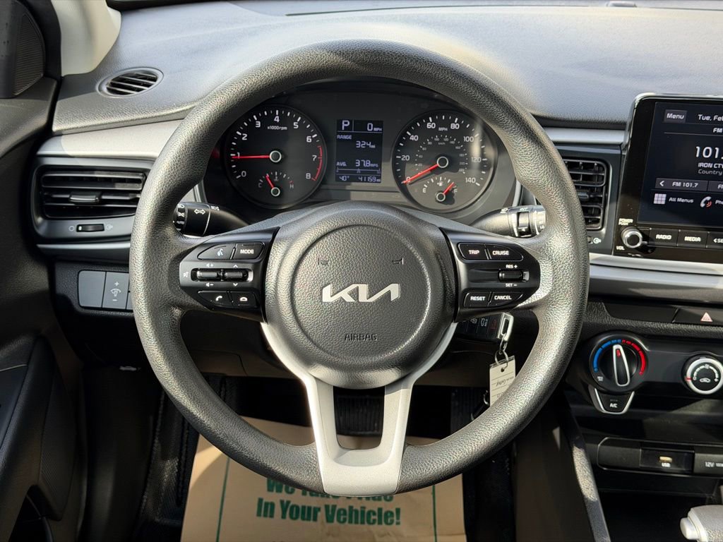 Used 2023 Kia Rio S image 18