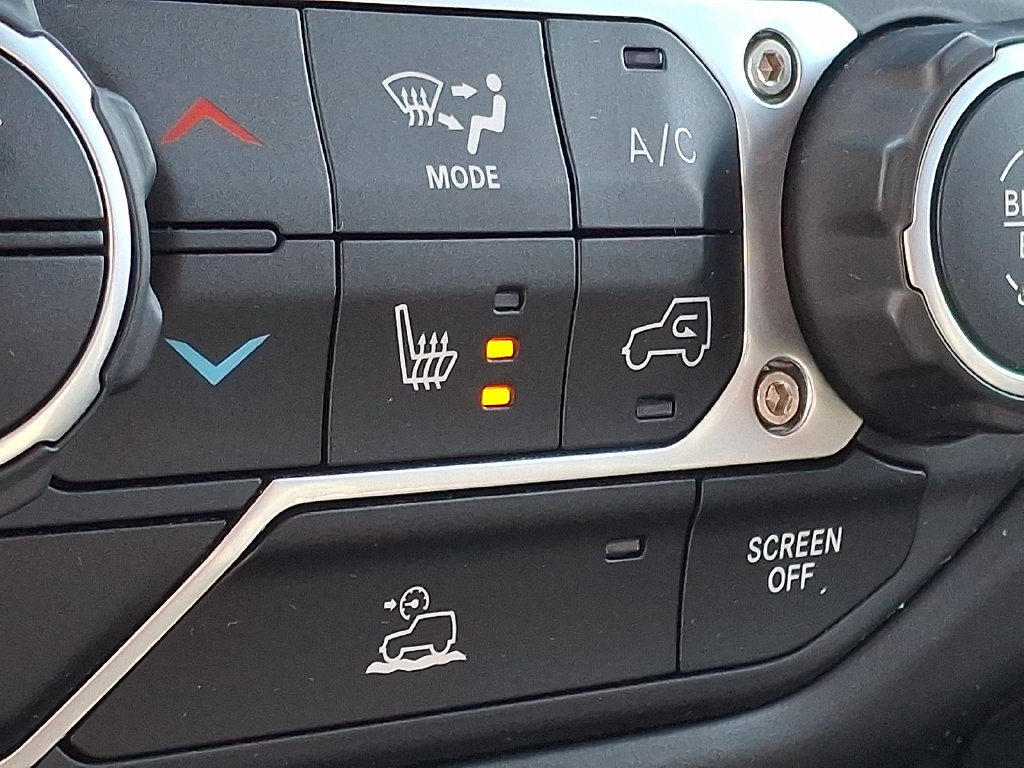 Used 2023 Jeep Gladiator Mojave w/ Cold Weather Group AWD/4WD image 23