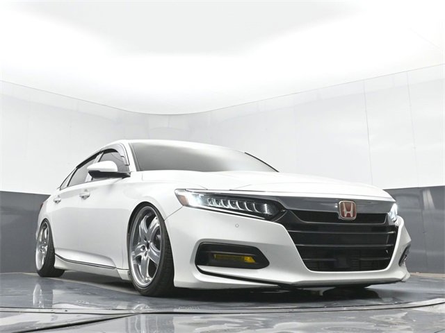 Used 2020 Honda Accord Touring image 41