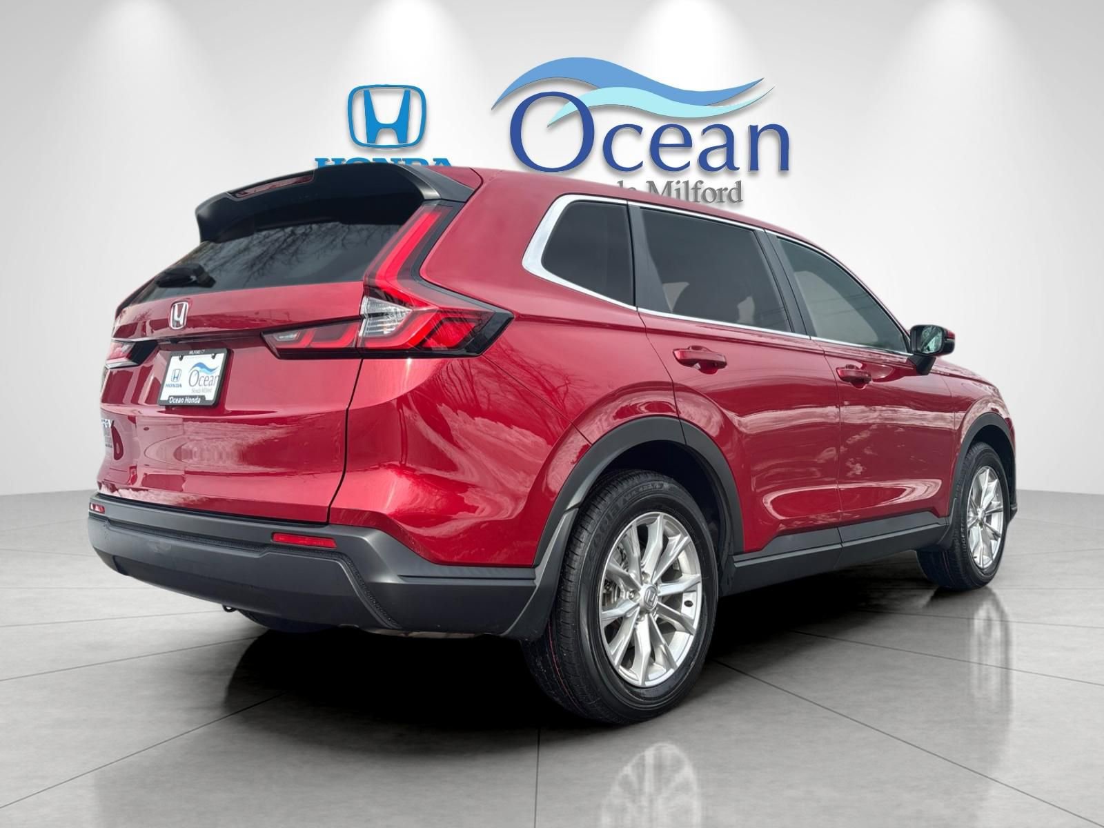 Used 2024 Honda CR-V EX image 3