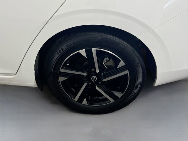Used 2024 Nissan Sentra SV FWD image 24
