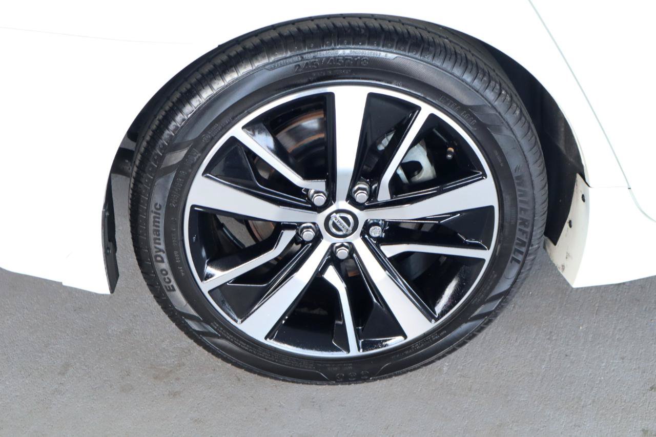 Used 2021 Nissan Maxima 3.5 SV w/ Floor Mat Group FWD image 37