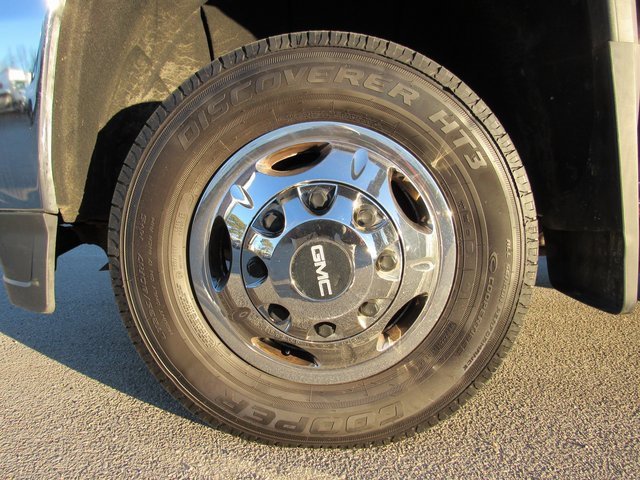 Used 2015 GMC Sierra 3500 SLE w/ SLE Preferred Package image 9