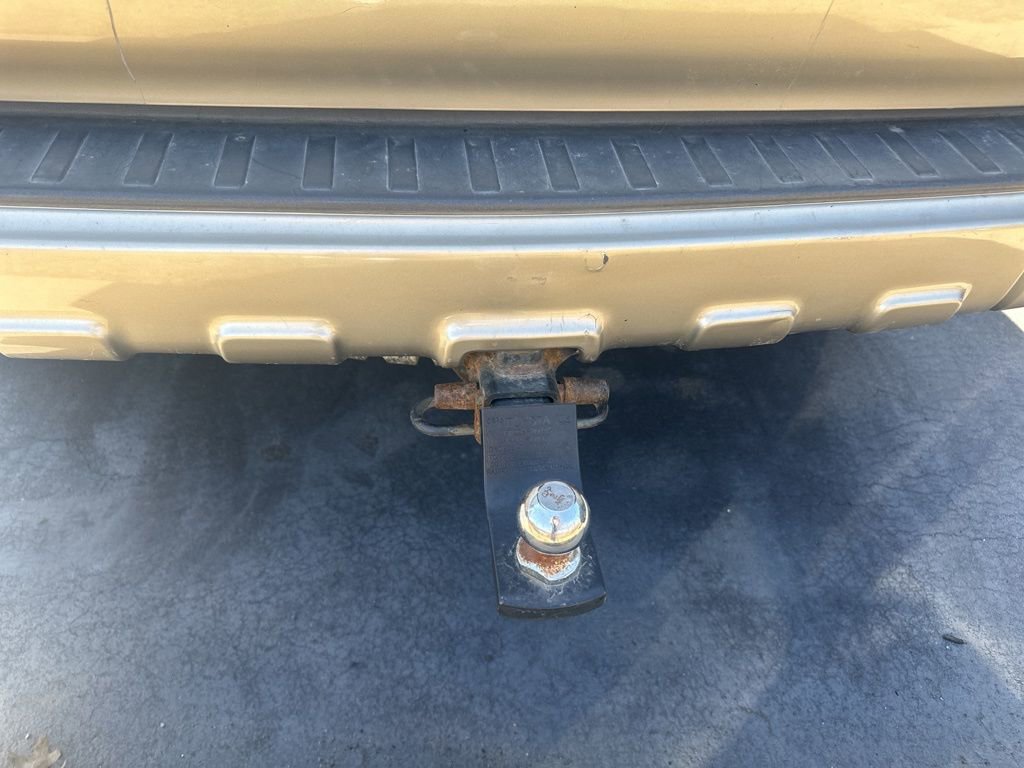 Used 2004 Toyota 4Runner Limited image 9