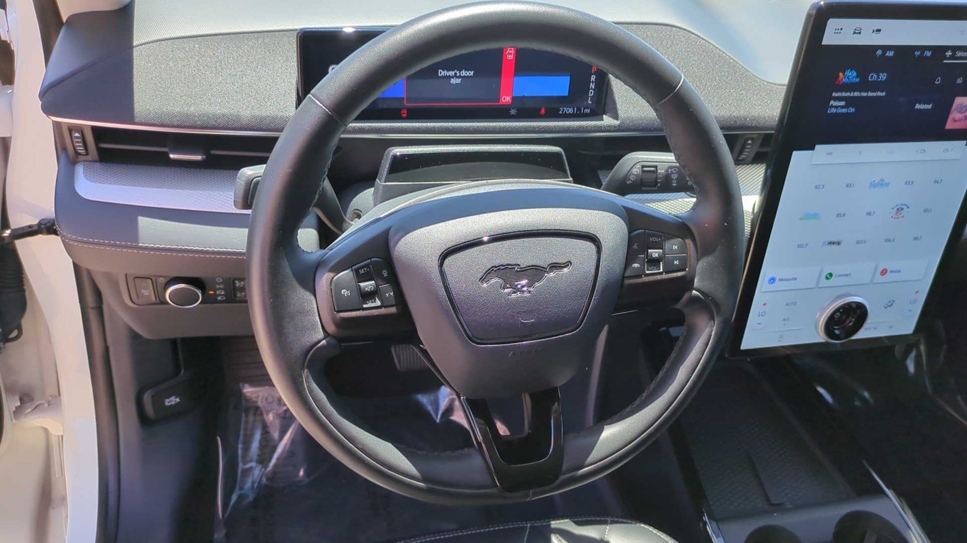 Used 2023 Ford Mustang Mach-E Select RWD image 18