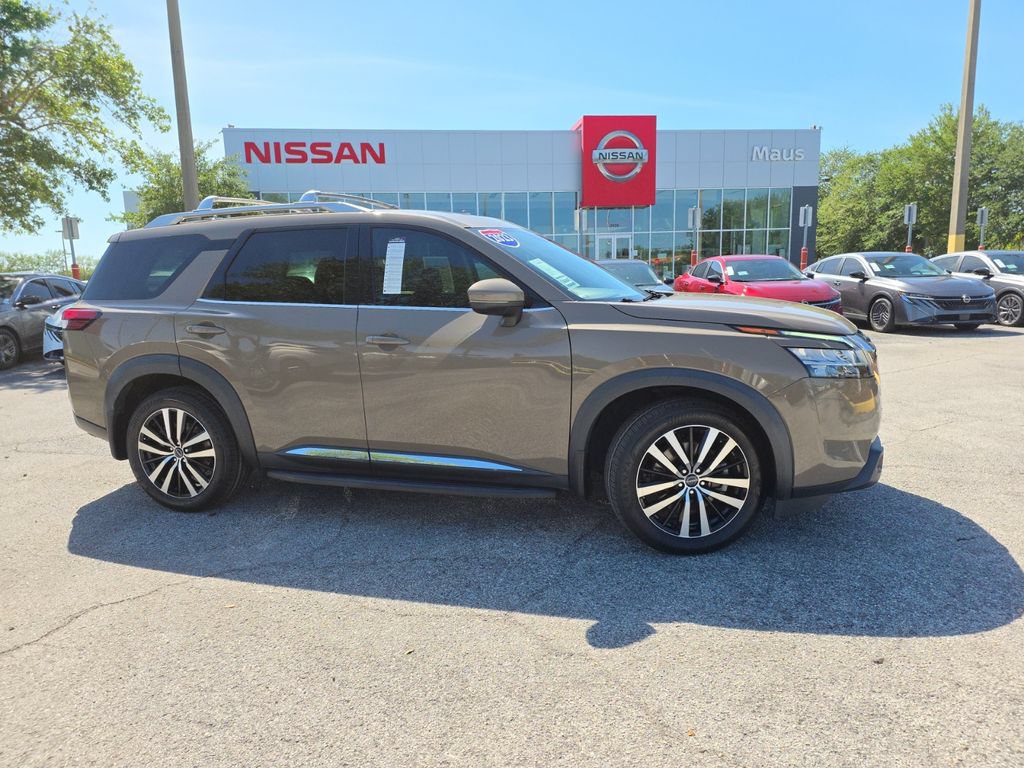Certified 2023 Nissan Pathfinder Platinum w/ Cargo Package