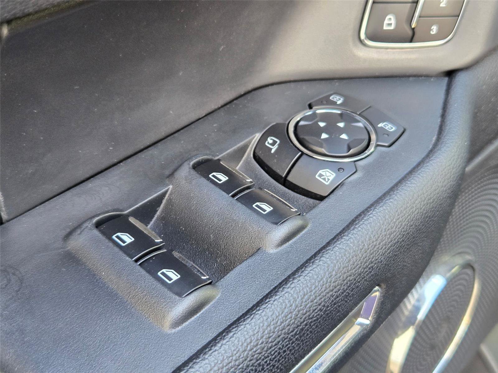 Used 2023 Ford Expedition XLT RWD image 25
