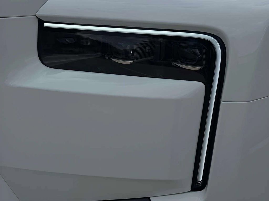 New 2026 Rolls-Royce Cullinan image 21