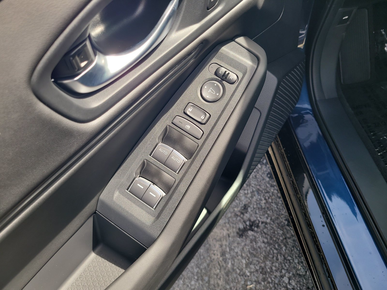 New 2026 Honda Accord EX-L image 11